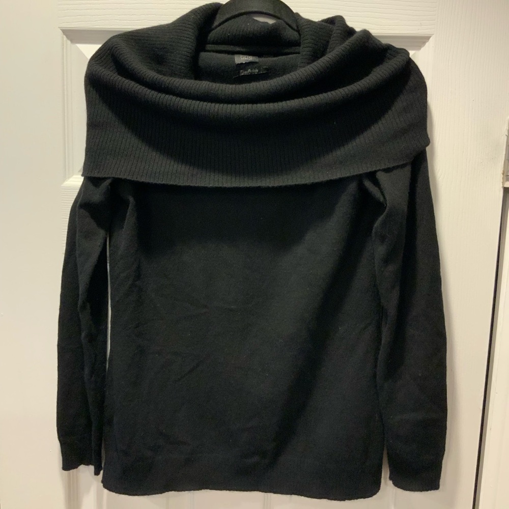 Saks Fifth Avenue COLLECTION Off-The-Shoulder Cashmere Sweater